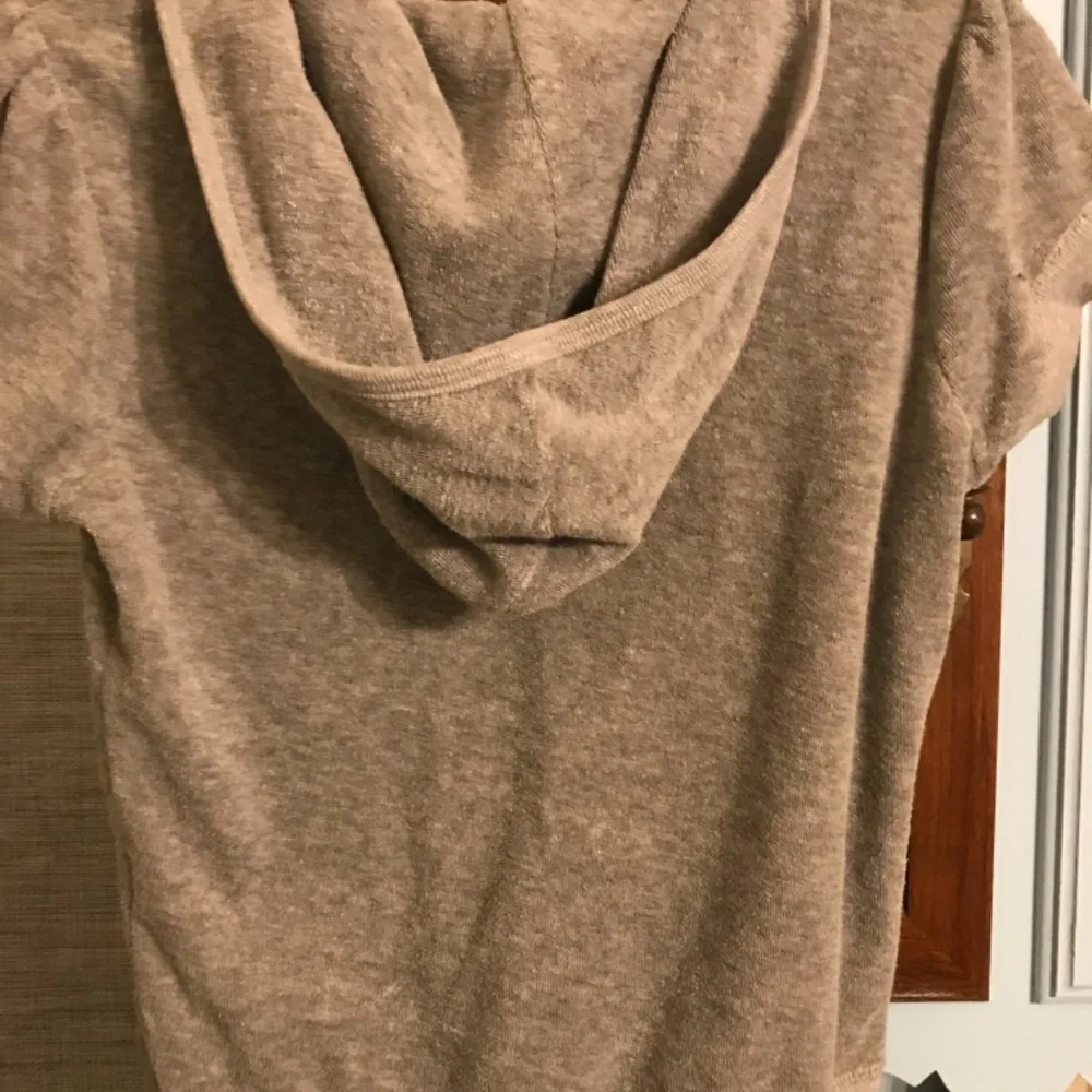 Juicy Couture - Picture 3 of 3